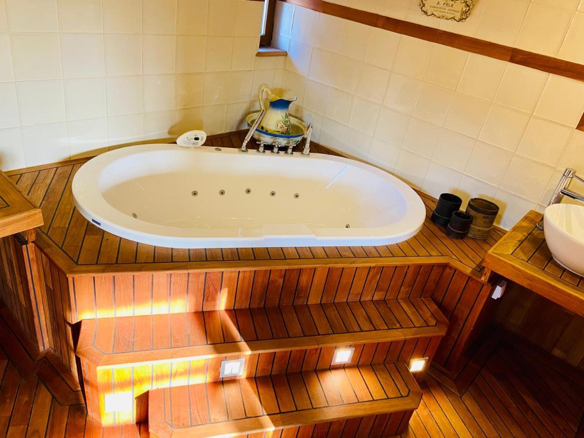 Gite Le Chut - Piscine & Jacuzzi - 11 A 14 Personnes Rangen 外观 照片